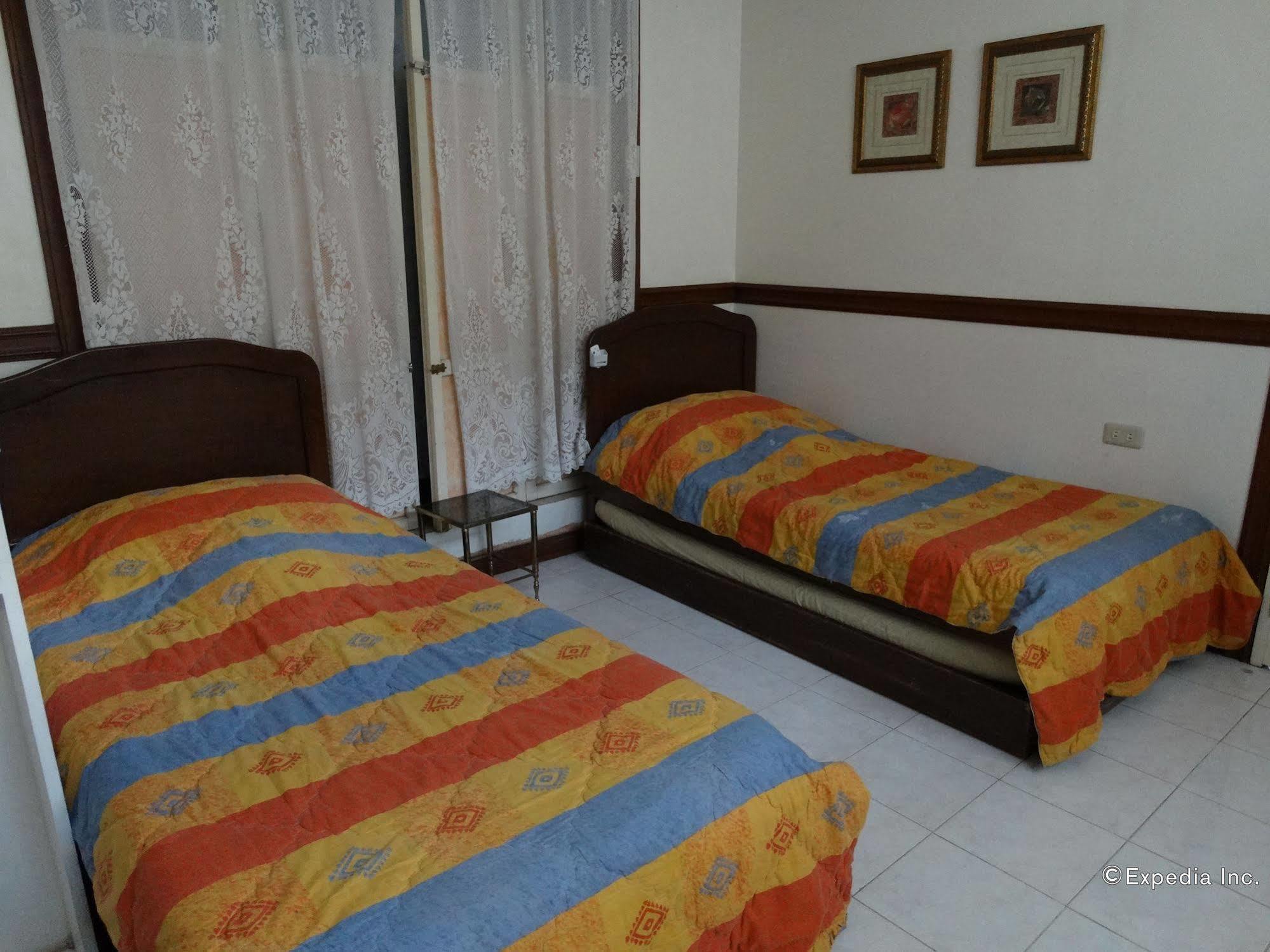 Davao City Casa Ruby Pension House מראה חיצוני תמונה