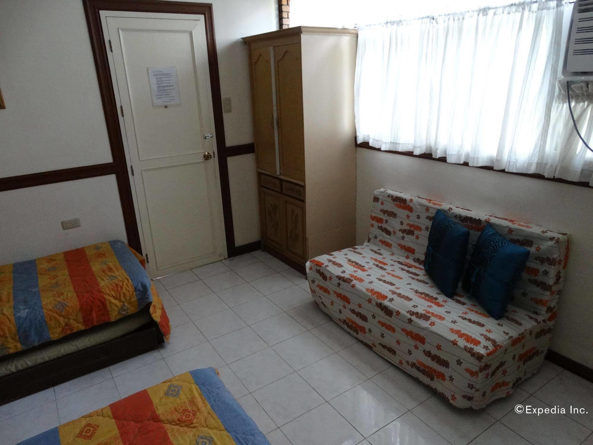Davao City Casa Ruby Pension House מראה חיצוני תמונה
