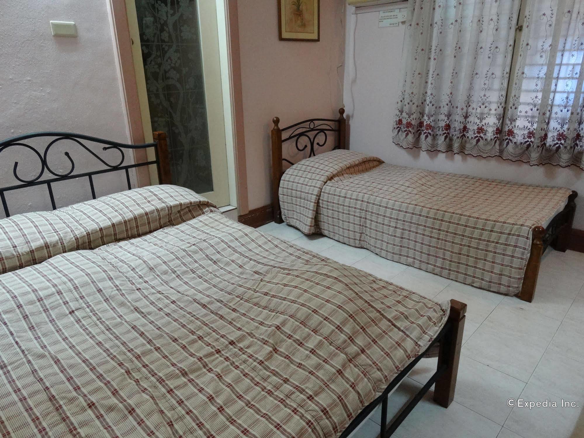 Davao City Casa Ruby Pension House מראה חיצוני תמונה