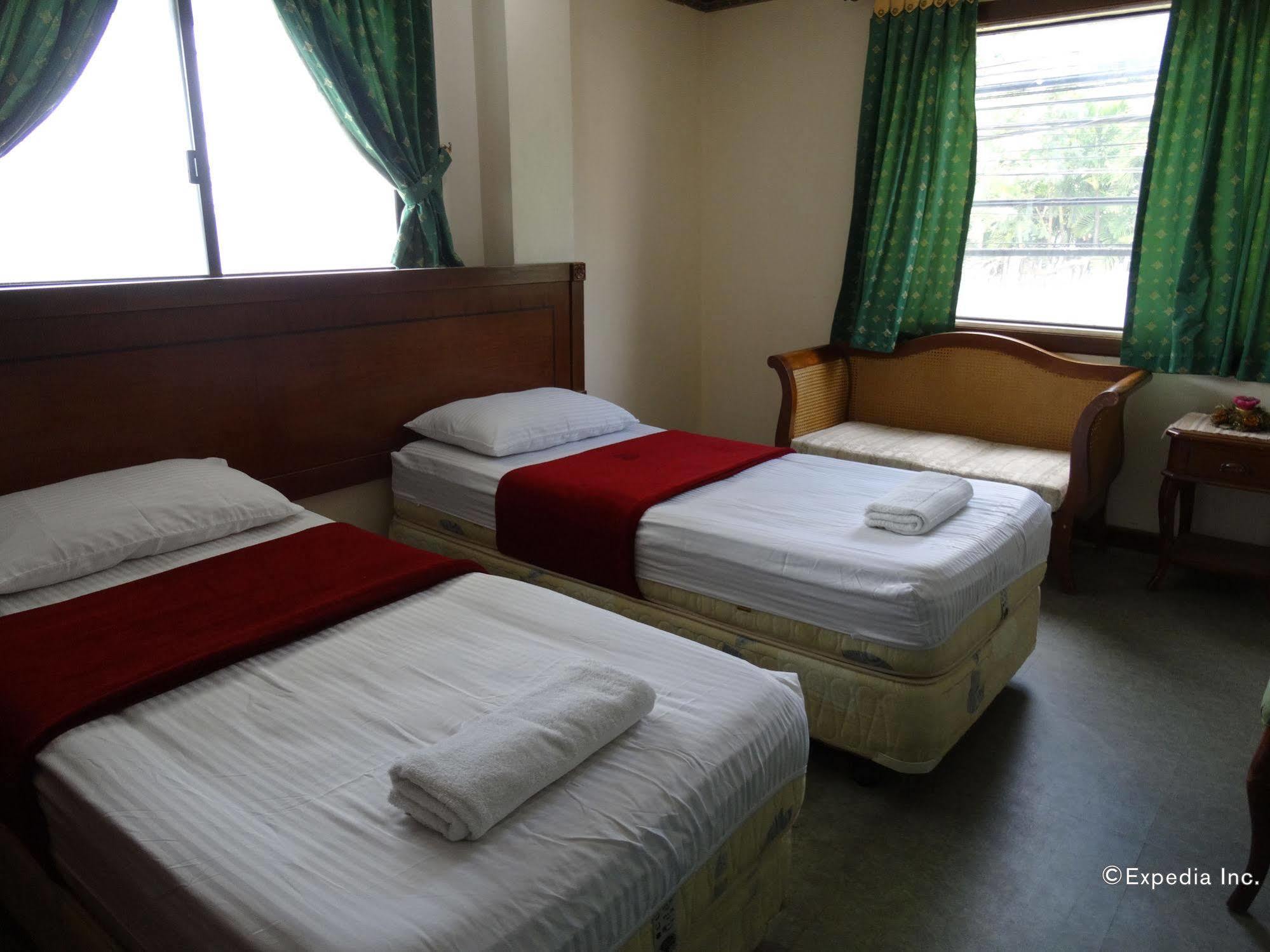 Davao City Casa Ruby Pension House מראה חיצוני תמונה