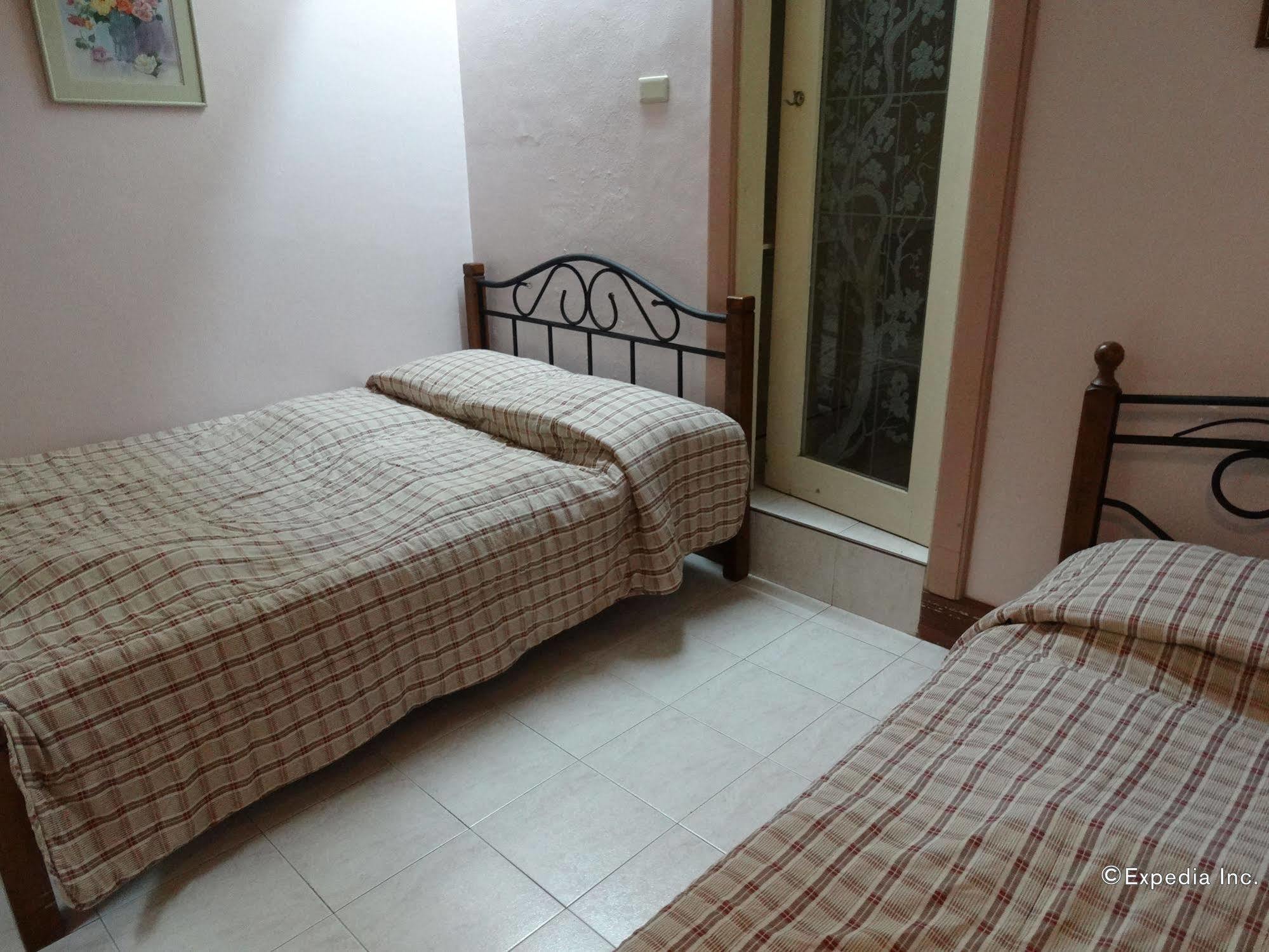 Davao City Casa Ruby Pension House מראה חיצוני תמונה
